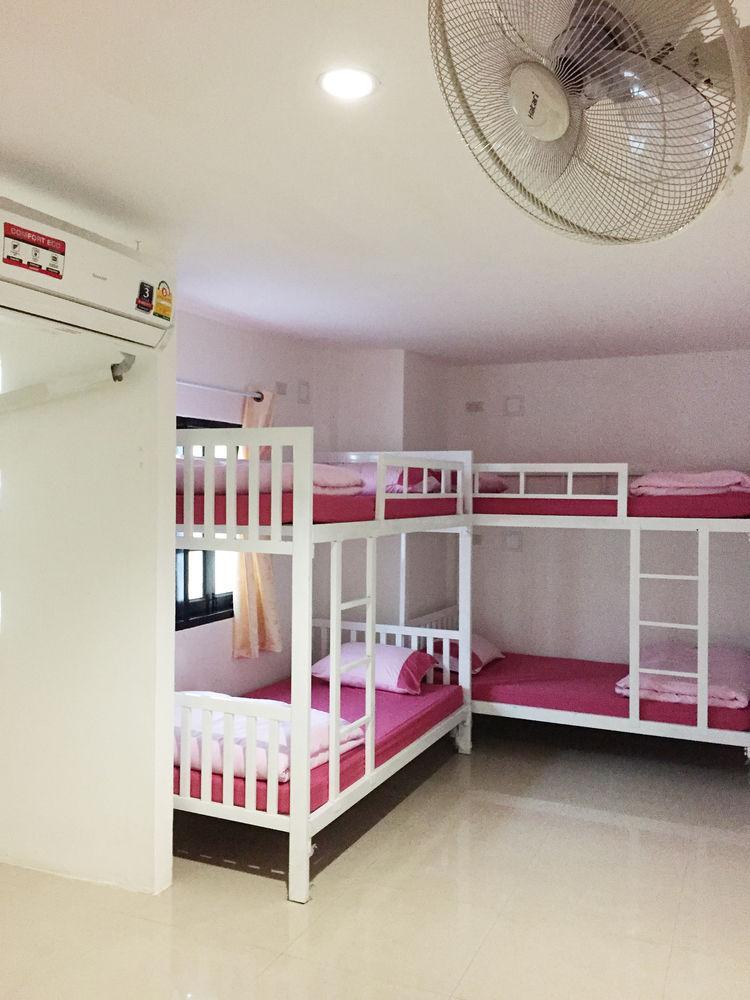 1Sabai Hostel Bangkok Ngoại thất bức ảnh