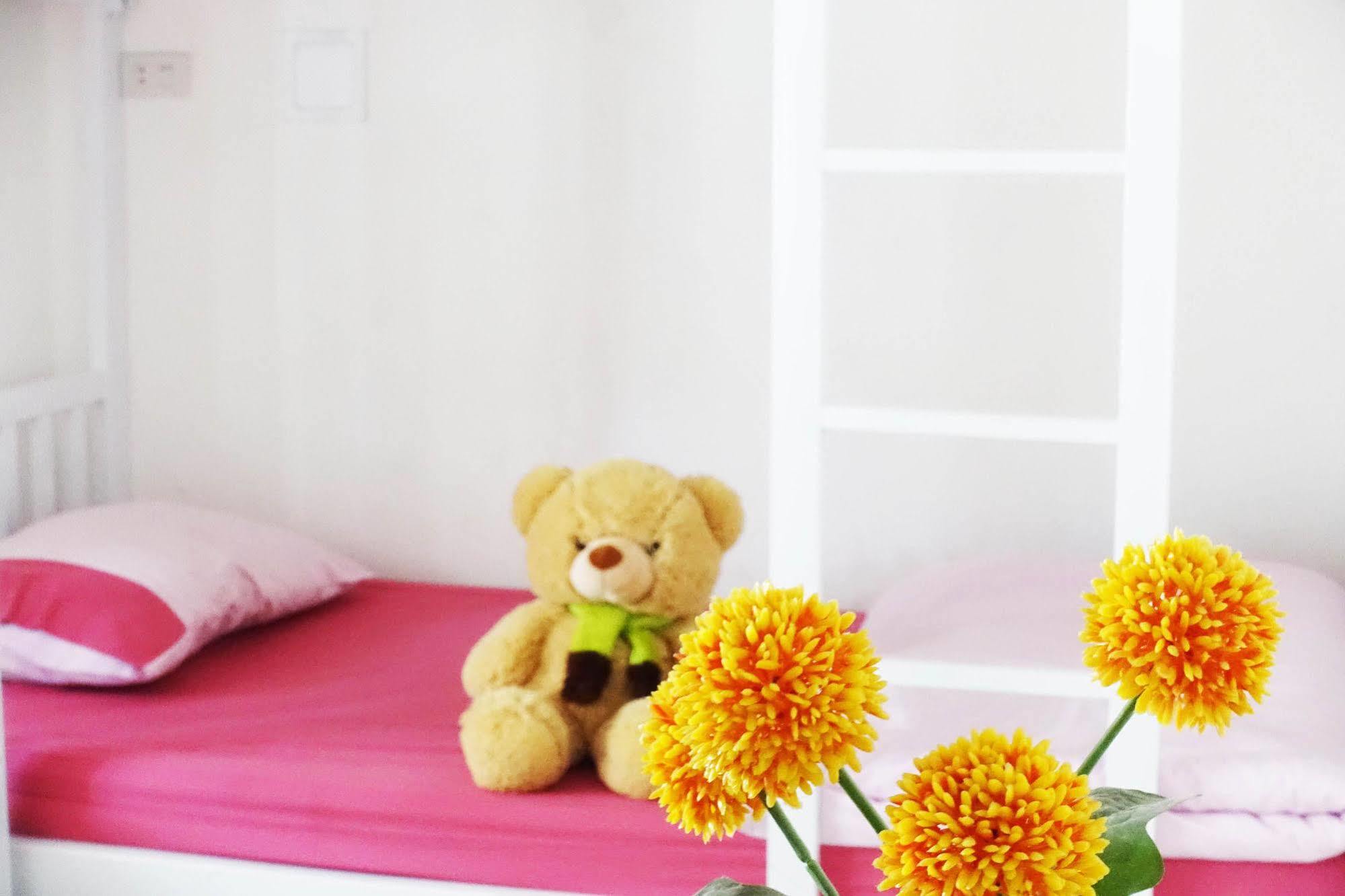 1Sabai Hostel Bangkok Ngoại thất bức ảnh